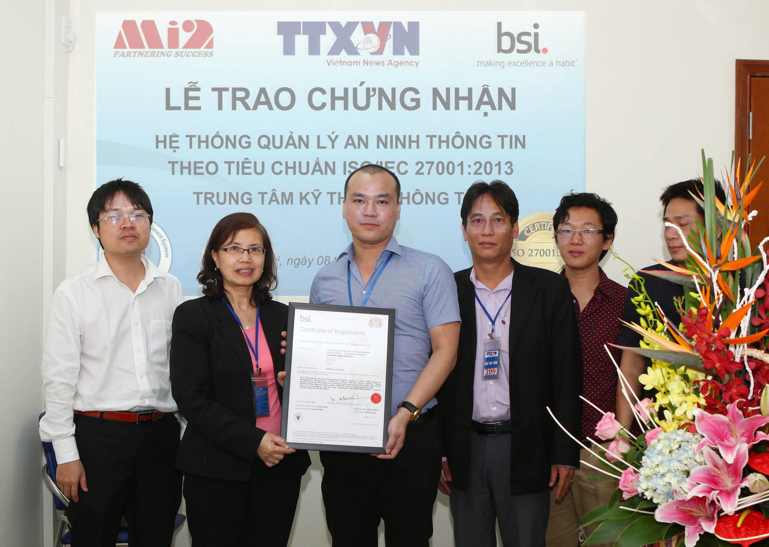 Lễ trao chứng nhận ISO 27001 cho Trung tâm Kỹ thuật thông tấn – TTXVN