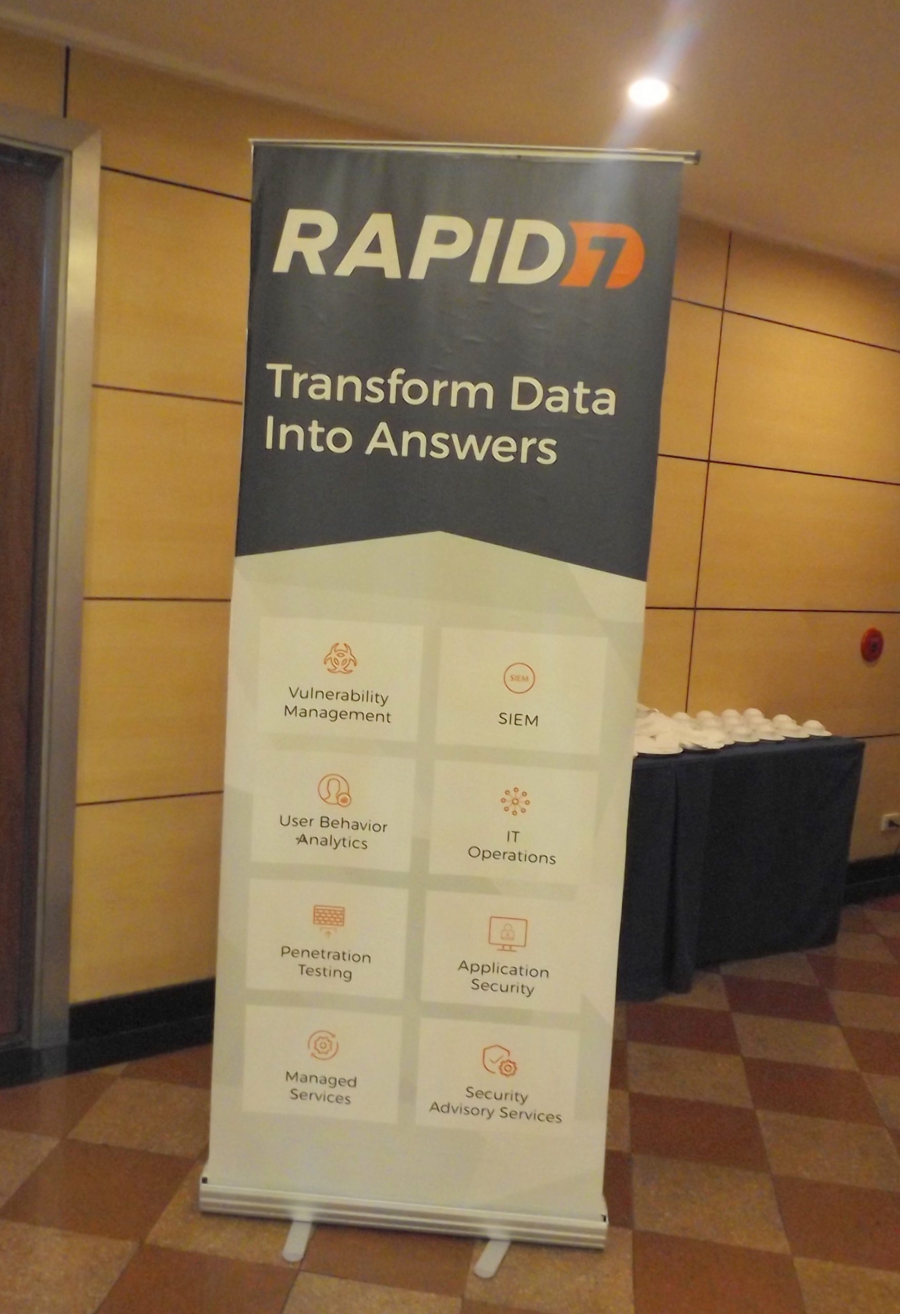 Hội thảo khách hàng của Rapid7- Mi2 về giải pháp Quản lý điểm yếu