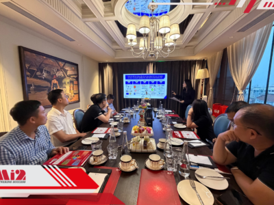 Bà Sylvia Ng - Giám đốc Kinh doanh khu vực ASEAN, Trellix giới thiệu giải pháp an ninh mạng.