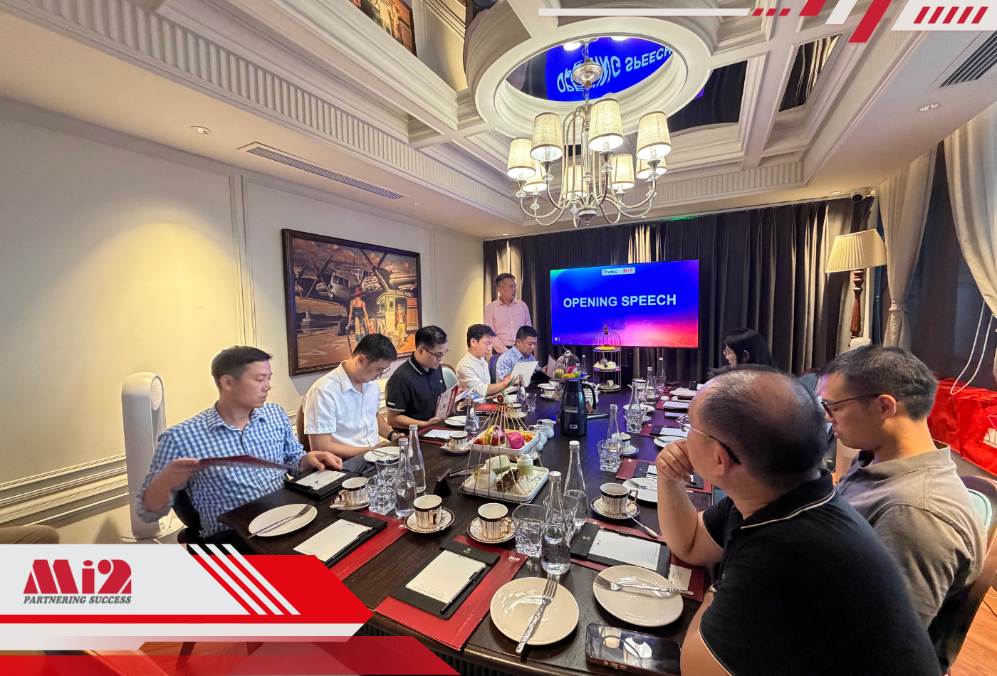 Đại biểu tham dự hội thảo tại Hà Nội